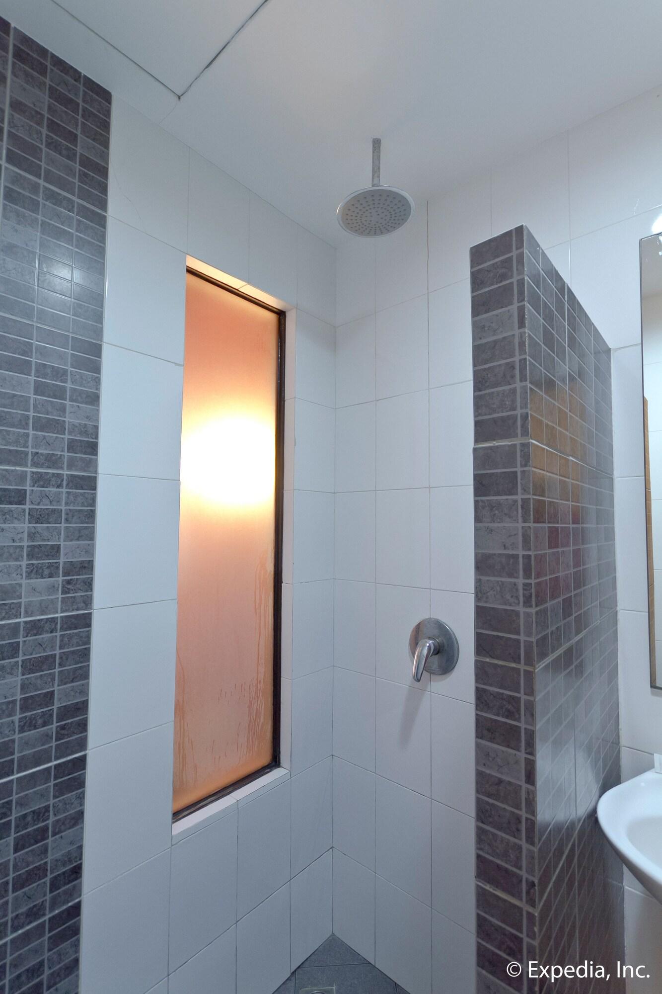 Express Inn Mactan Lapu-Lapu City Bagian luar foto