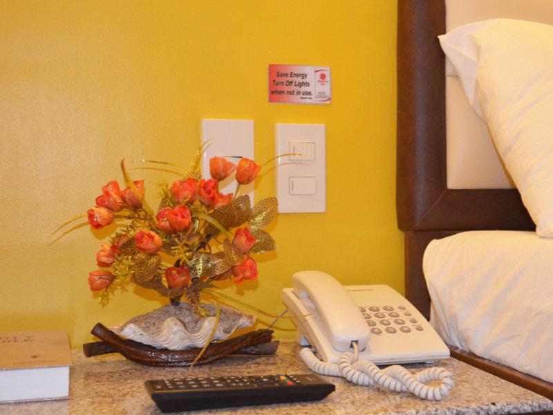 Express Inn Mactan Lapu-Lapu City Bagian luar foto