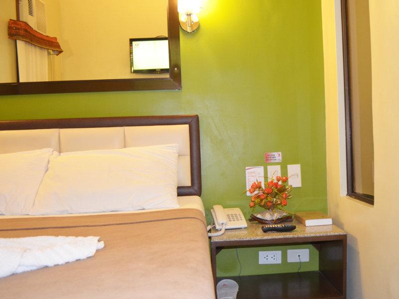 Express Inn Mactan Lapu-Lapu City Bagian luar foto